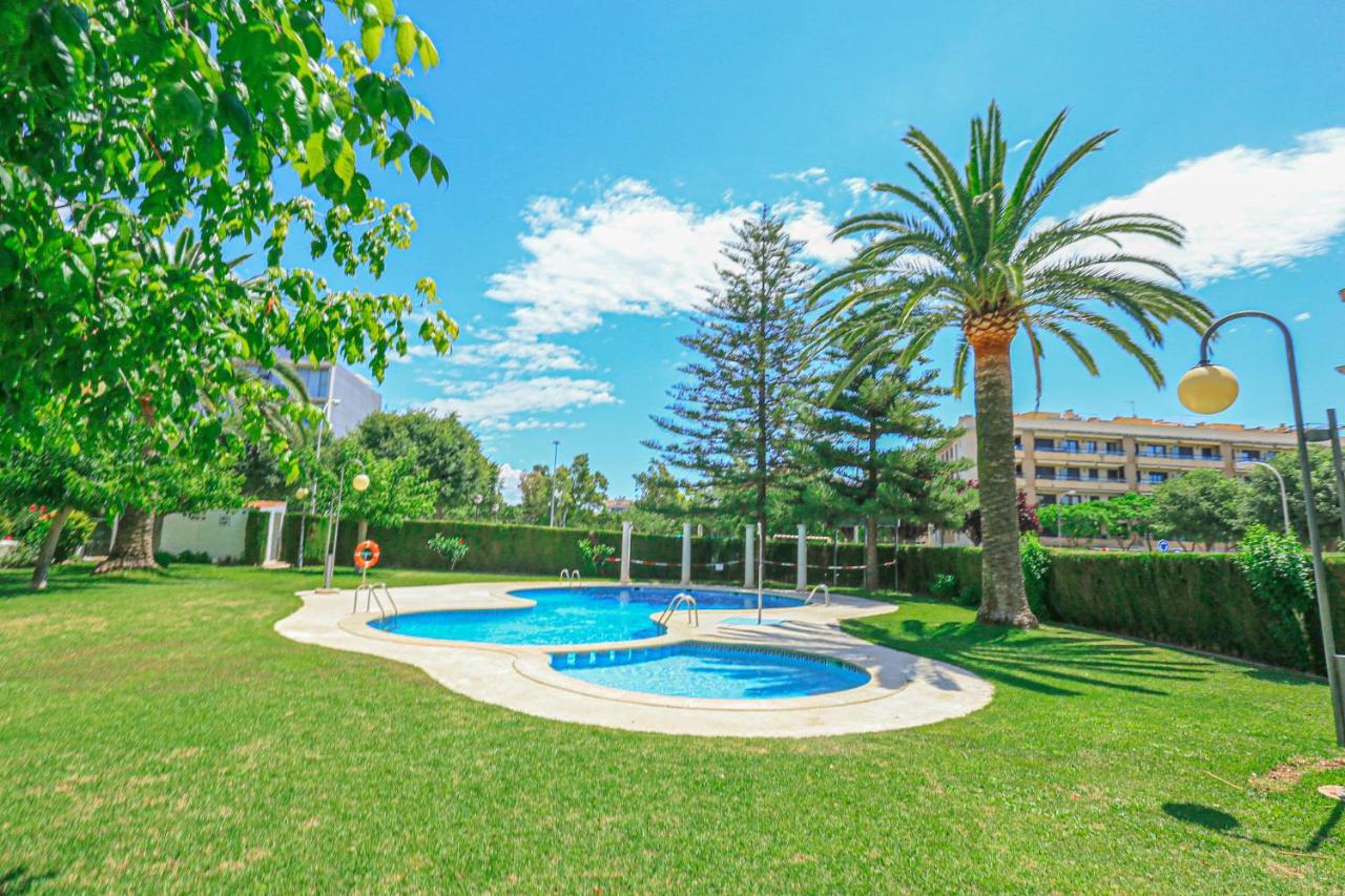 Regata Litoral Costa Dorada - Only Families Apartment กัมบริลส์ ภายนอก รูปภาพ