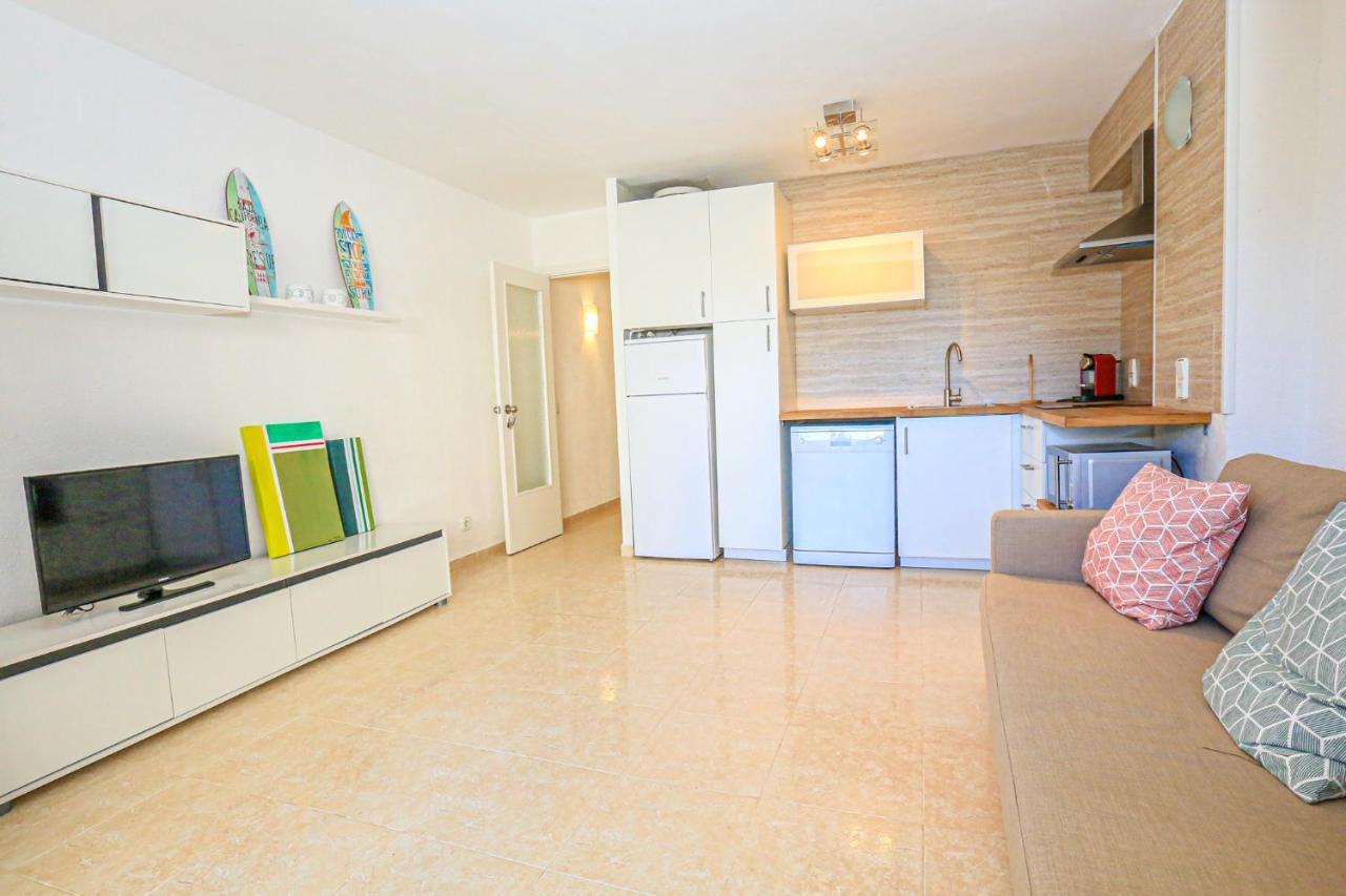 Regata Litoral Costa Dorada - Only Families Apartment กัมบริลส์ ภายนอก รูปภาพ