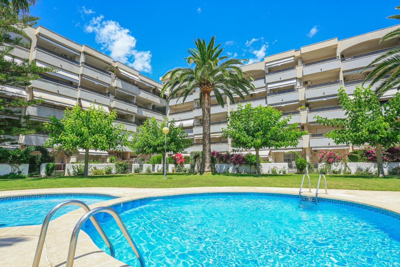 Regata Litoral Costa Dorada - Only Families Apartment กัมบริลส์ ภายนอก รูปภาพ