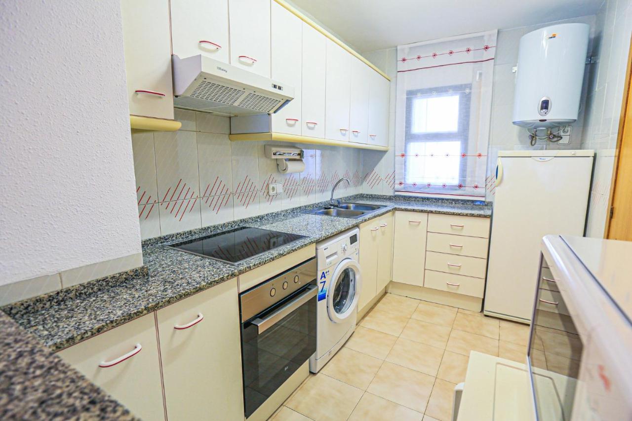 Regata Litoral Costa Dorada - Only Families Apartment กัมบริลส์ ภายนอก รูปภาพ