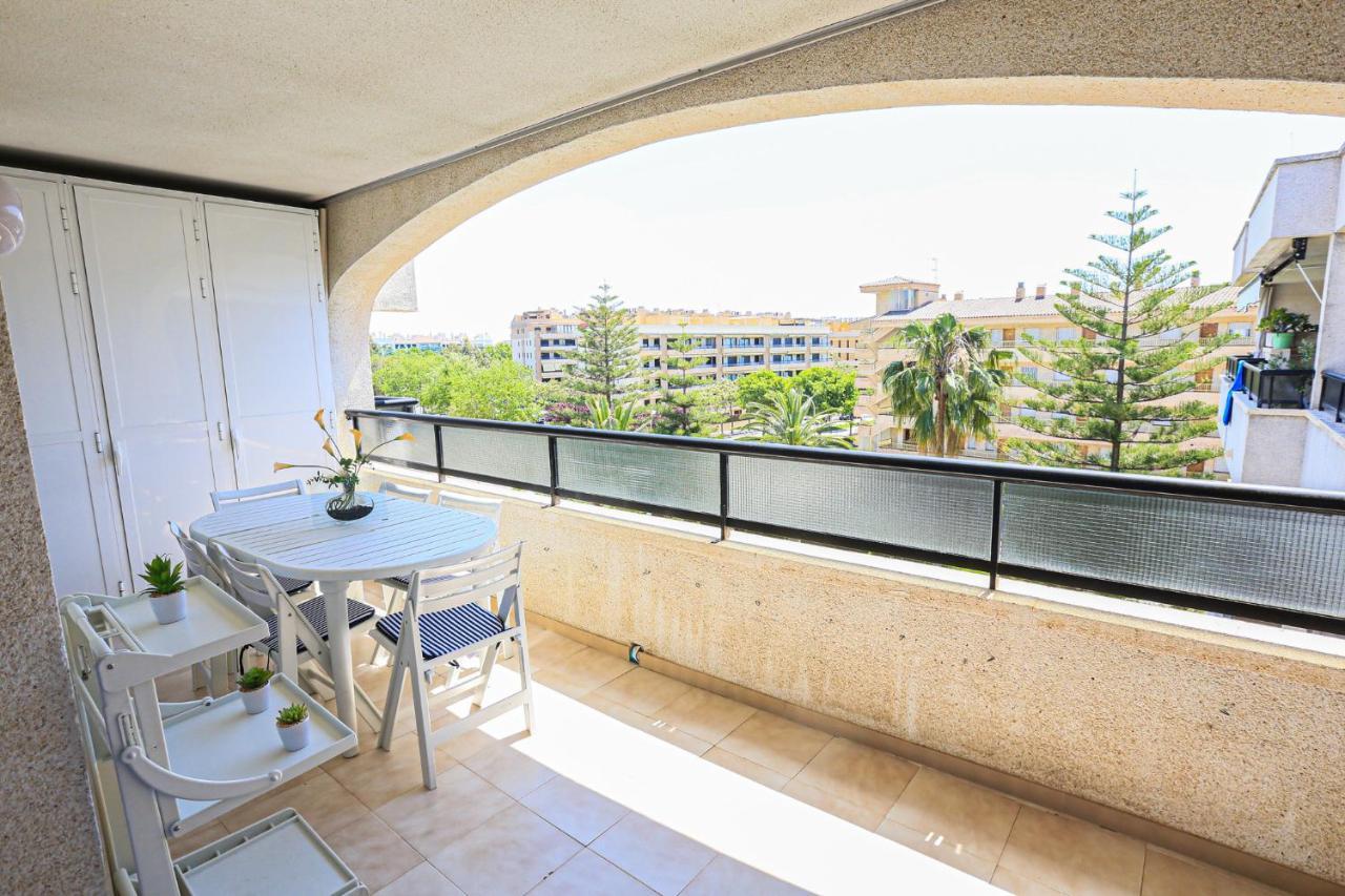 Regata Litoral Costa Dorada - Only Families Apartment กัมบริลส์ ภายนอก รูปภาพ